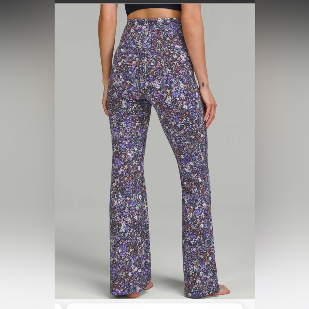 Lululemon Super High Rise Groove Flare Pant